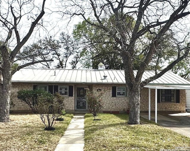 430 Anton, San Antonio, TX 78223 - ranch-style house featuring metal roof, a standing seam roof, and brick siding