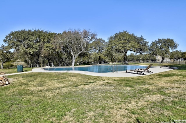 1609 Havenwood, New Braunfels, TX 78132 - pool with a yard