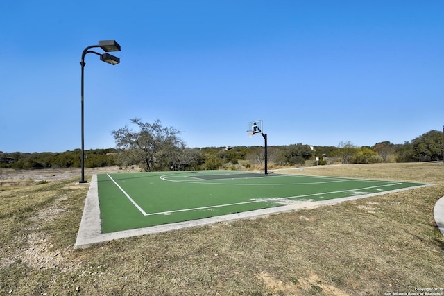 1609 Havenwood, New Braunfels, TX 78132 - view of basketball court with community basketball court