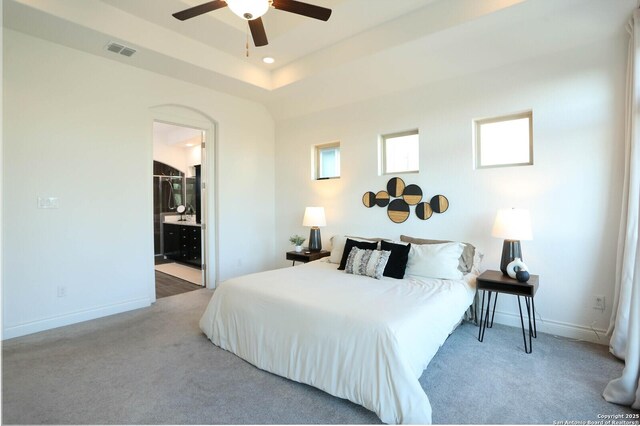 bedroom with baseboards, visible vents, recessed lighting, and carpet