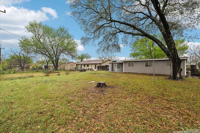view of yard featuring fence