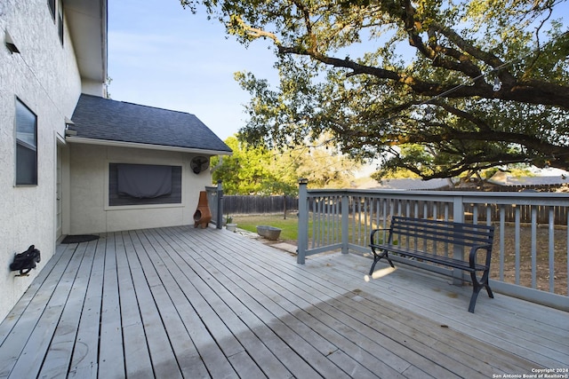 deck featuring fence