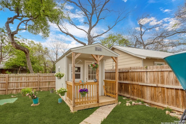 314 Trail, San Antonio, TX 78212 - exterior space with a fenced backyard and an outbuilding
