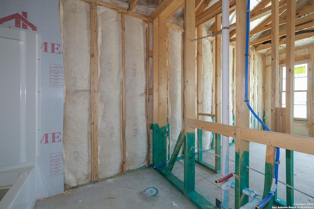 2206 Croaker Crk, San Antonio, TX 78245 - view of misc room