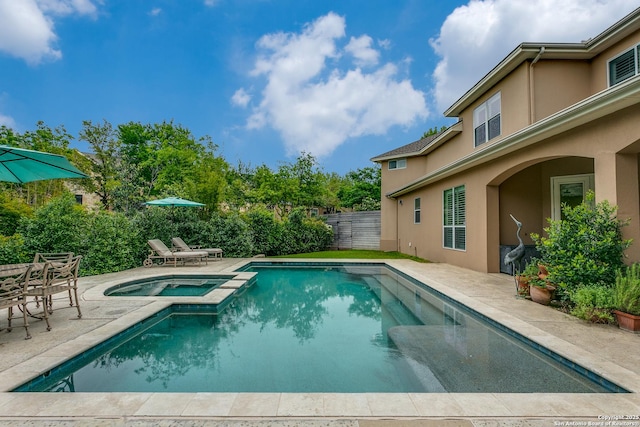 93 Bristol Grn, San Antonio, TX 78209 - view of swimming pool featuring a fenced in pool, a fenced backyard, a patio, and an in ground hot tub