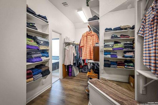 162 Teal Rdg, Canyon Lake, TX 78133 - walk in closet featuring wood finished floors and visible vents