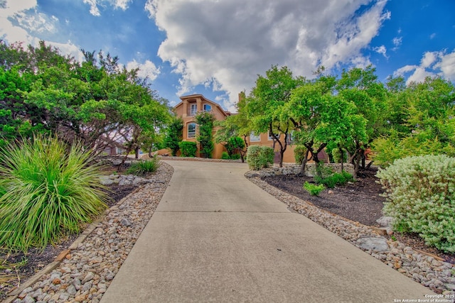2110 Winding Vw, San Antonio, TX 78260 - exterior space with driveway and stucco siding