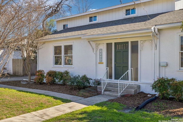 2334 W Huisache, San Antonio, TX 78201 - bungalow-style home with stucco siding, fence, and roof with shingles