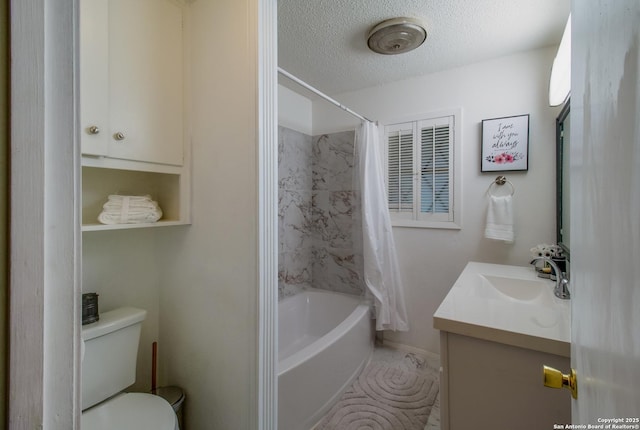 3422 William Penn Dr, San Antonio, TX 78230 - full bath featuring shower / bath combo, a textured ceiling, toilet, and vanity