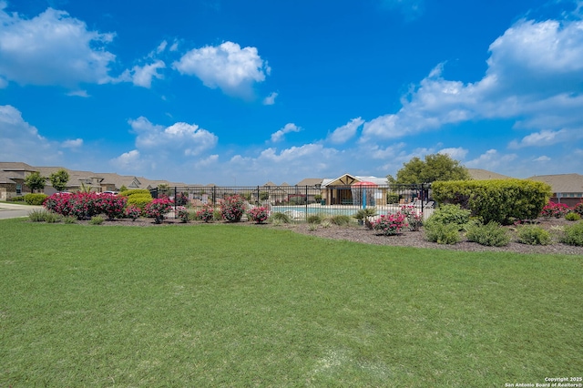 8439 Painted Wagon, San Antonio, TX 78254 - view of yard