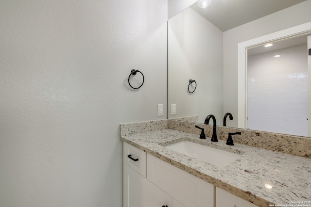 122 Hi Vw, Lakehills, TX 78063 - bathroom featuring vanity
