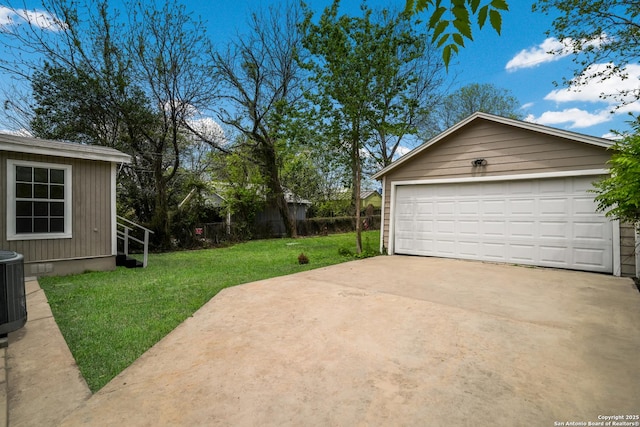 view of detached garage