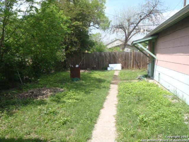 335 Hot Wls, San Antonio, TX 78223 - view of yard featuring fence