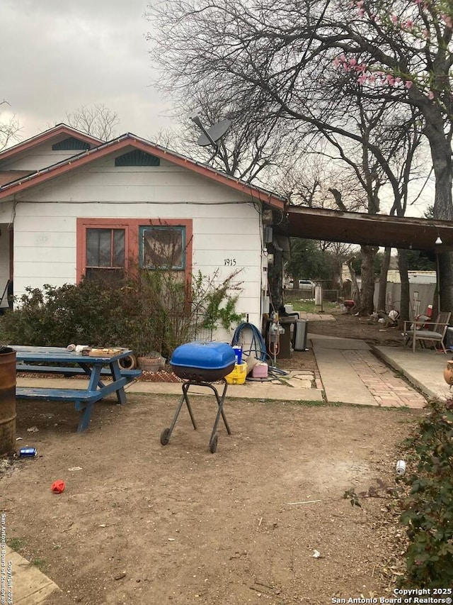 1915 Pasadena St, San Antonio, TX 78201 - view of home's exterior featuring a patio
