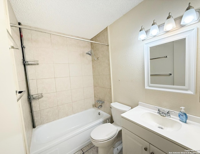 7401 Oak Marsh, Live Oak, TX 78233 - bathroom with toilet, a textured ceiling, vanity, and bathtub / shower combination