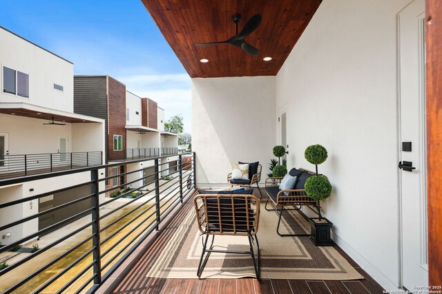 1019 S Hackberry, San Antonio, TX 78210 - balcony with ceiling fan