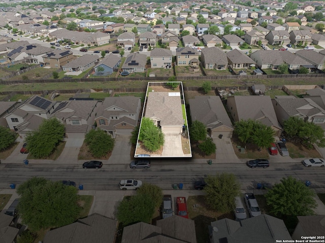 birds eye view of property featuring a residential view