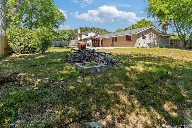 6826 Horwich, San Antonio, TX 78239 - view of yard with a fenced backyard