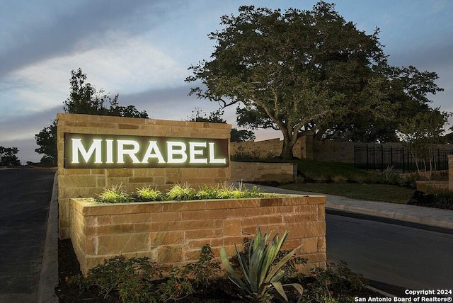 26019 Florencia Villa, Boerne, TX 78015 - community sign featuring fence