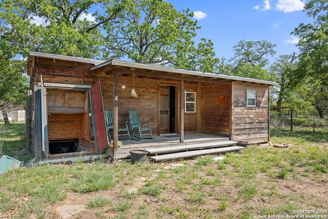 463 Woodland, Fredericksburg, TX 78624 - view of back of house