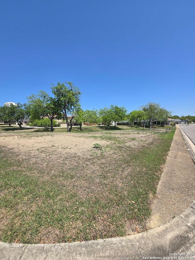 5906 Brook Fls, Windcrest, TX 78239