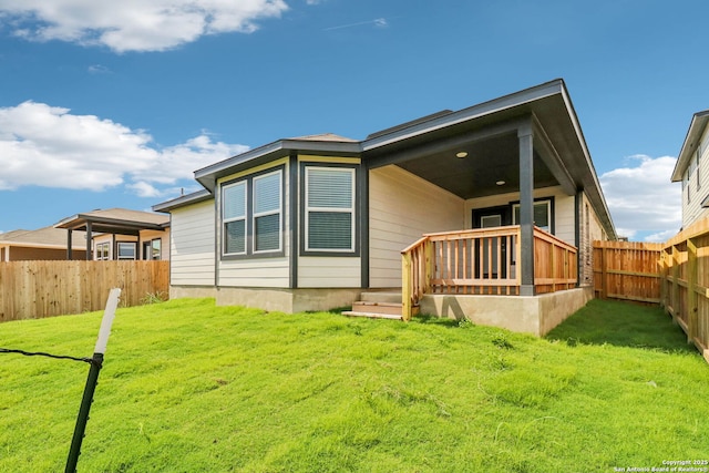 11538 Cottage Pt, San Antonio, TX 78254 - back of property with a fenced backyard