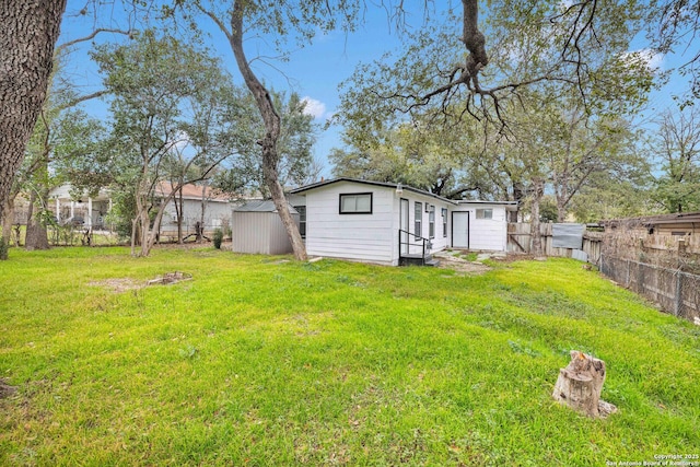 162 Birchwood, San Antonio, TX 78213 - view of yard featuring an outbuilding and a fenced backyard