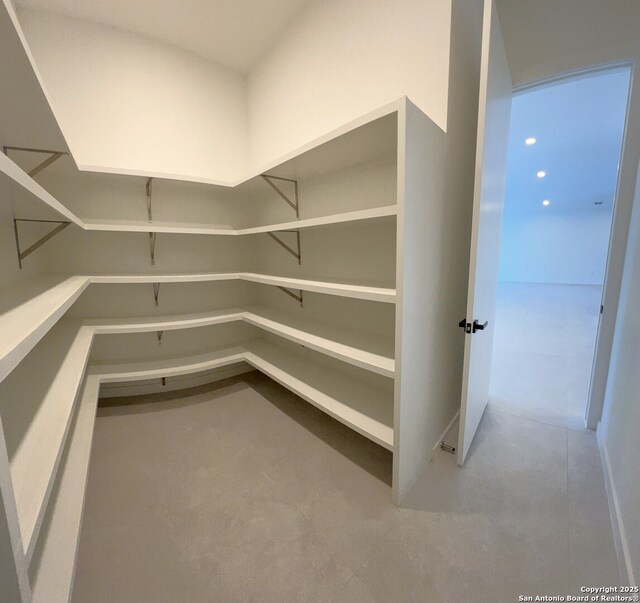 707 Lone Cir, San Antonio, TX 78260 - view of pantry