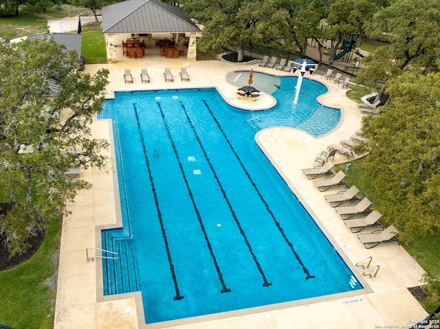224 E Copper Trce, New Braunfels, TX 78132 - community pool with a patio, a gazebo, outdoor dry bar, and fence