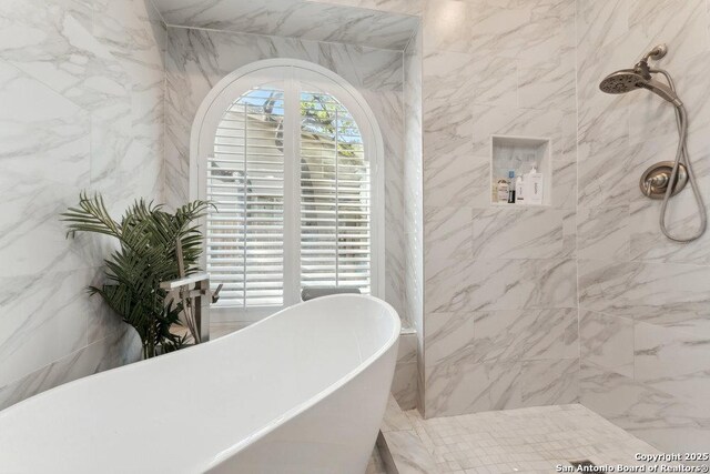 2047 Thicket Trail Dr, San Antonio, TX 78248 - bathroom featuring a tile shower and a soaking tub