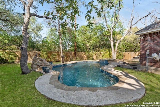 2047 Thicket Trail Dr, San Antonio, TX 78248 - view of pool with a fenced backyard, a pool with connected hot tub, and a lawn