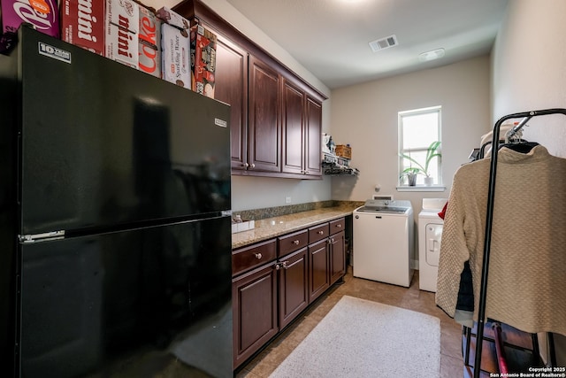 4111 Monteverde Run, San Antonio, TX 78261 - laundry room with visible vents and washing machine and clothes dryer