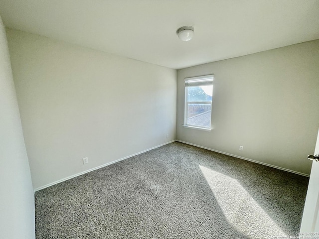 8131 Falcon Mdw, Converse, TX 78109 - empty room featuring carpet and baseboards