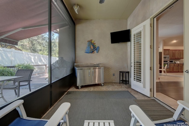 view of sunroom / solarium