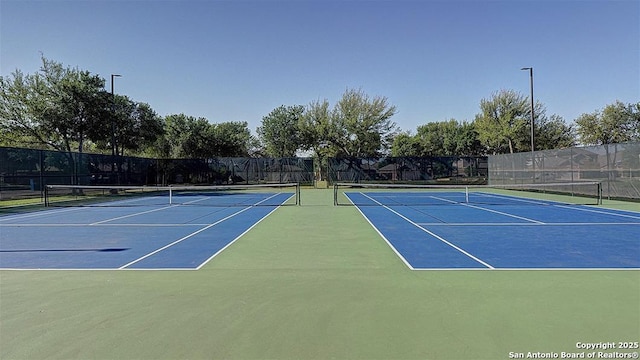 12652 Cotorra Spgs, San Antonio, TX 78254 - view of sport court with fence