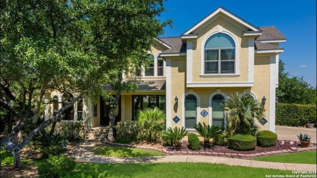 view of front of property with stucco siding