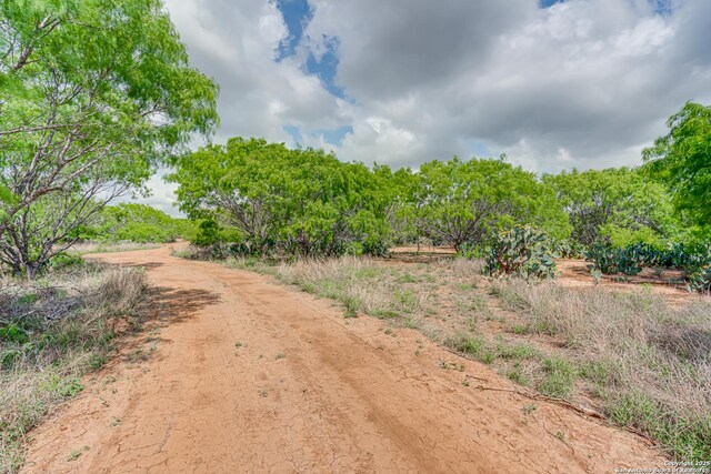 551 Pr Mia, Floresville, TX 78114