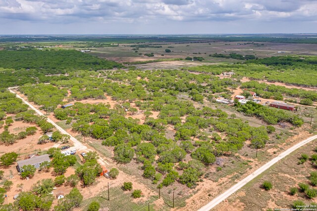 551 Pr Mia, Floresville, TX 78114
