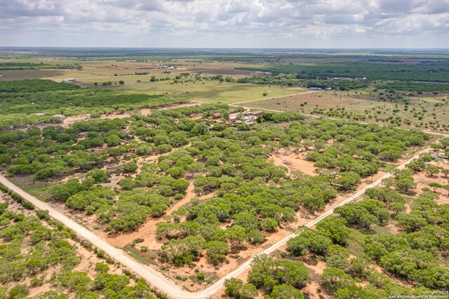 551 Pr Mia, Floresville, TX 78114