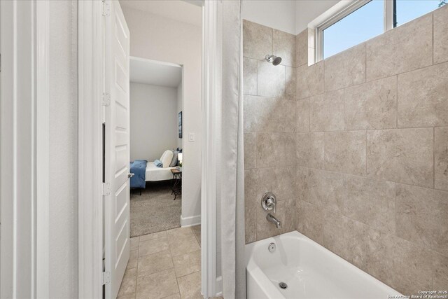 110 Madrone Trl, Boerne, TX 78006 - ensuite bathroom with connected bathroom, tile patterned floors, and shower / bathtub combination with curtain
