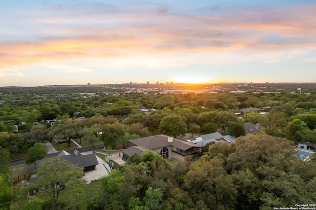 view of aerial view at dusk