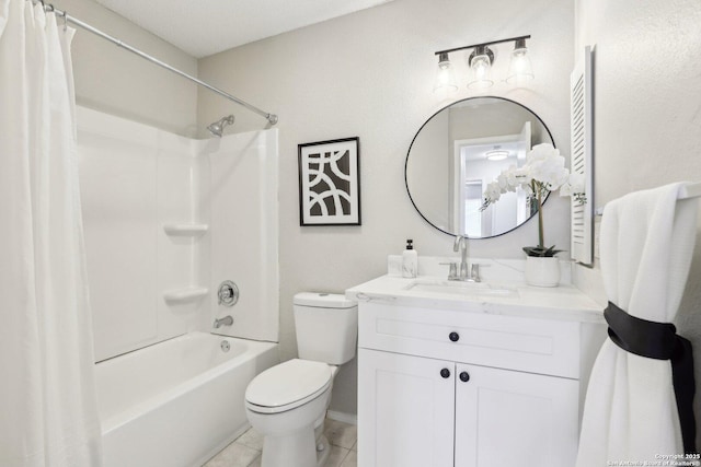 3654 Candlehead, San Antonio, TX 78244 - full bath featuring toilet, vanity, and shower / bathtub combination with curtain