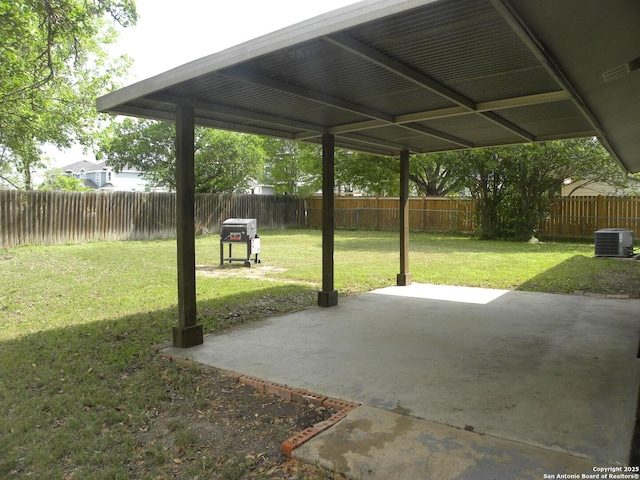 view of patio featuring a fenced backyard and central AC unit