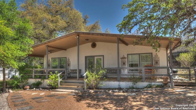 view of front of home featuring covered porch