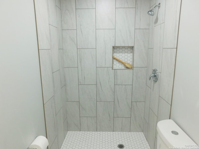 6023 Lark Valley Dr, San Antonio, TX 78242 - full bathroom with a shower stall and toilet