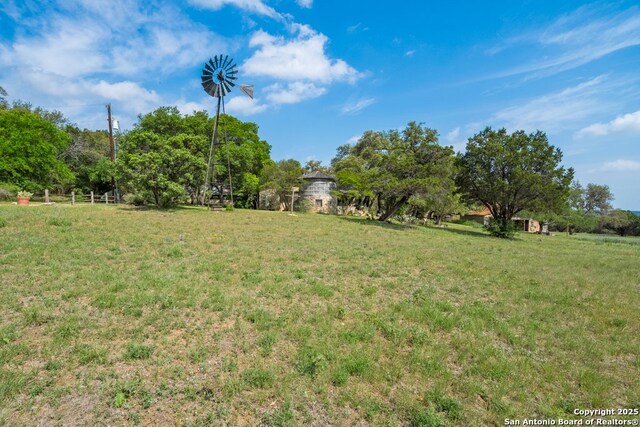 2802 State Highway 46, New Braunfels, TX 78132 - view of grassy yard