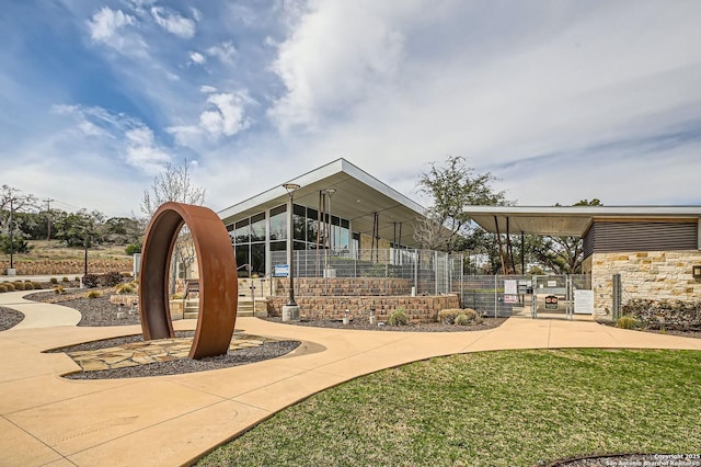5680 Jasmine Spur, Bulverde, TX 78163 - surrounding community featuring a gate