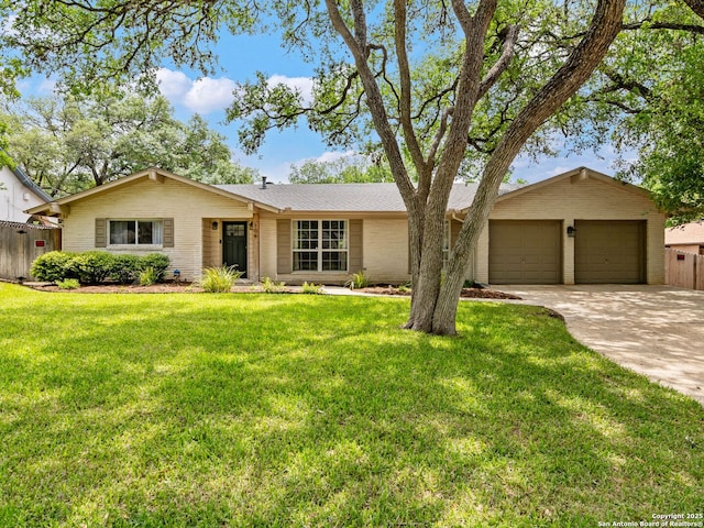 106 Castleoaks Dr, San Antonio, TX 78213 - single story home featuring a garage, fence, a front yard, and concrete driveway