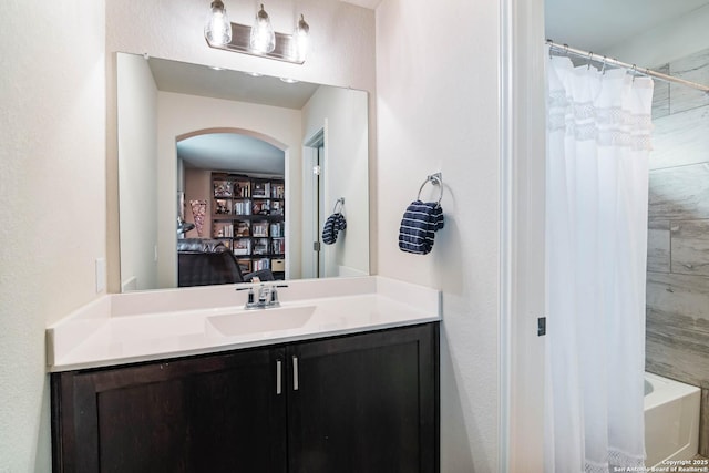 5112 Arrow Rdg, Schertz, TX 78154 - ensuite bathroom with vanity and ensuite bathroom