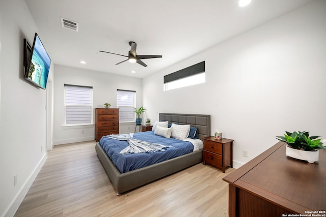 2114 Village, San Antonio, TX 78251 - bedroom featuring light wood-style floors, ceiling fan, baseboards, visible vents, and recessed lighting